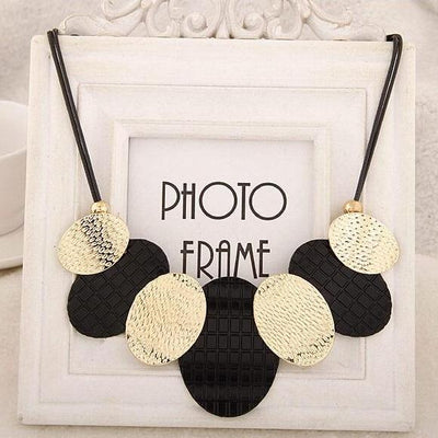 Cute Choker Necklace Oval Metal Sheets Pendant