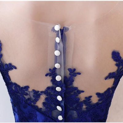 Beautiful Long royal blue Lace Evening Dresses