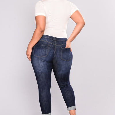 Women Plus Size Push Up Distressed Jeans