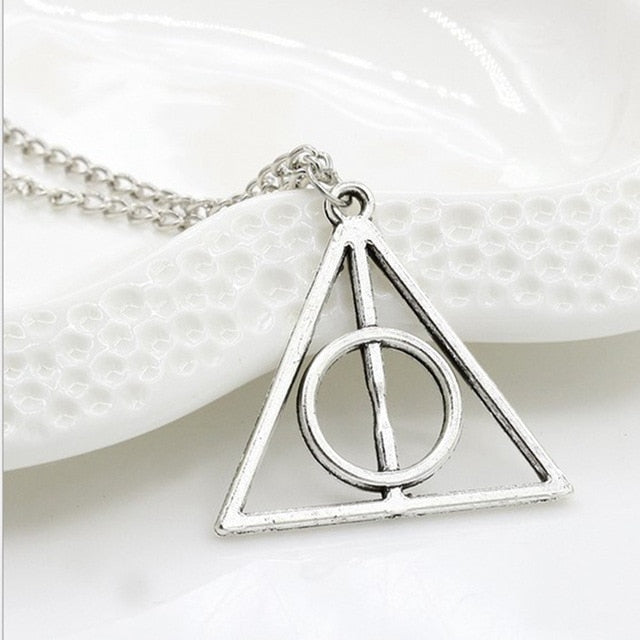 Hourglass Sweater Chain Necklace For Men & Women