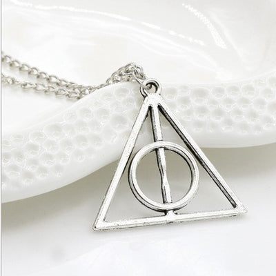 Hourglass Sweater Chain Necklace For Men & Women