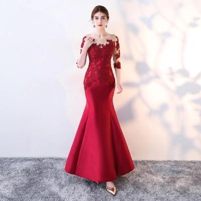Beautiful Long royal blue Lace Evening Dresses