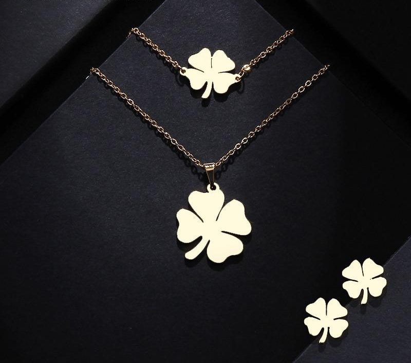 Clover Shape Jewelry Sets